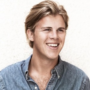 Lars Allertz资料,Lars Allertz最新歌曲,Lars AllertzMV视频,Lars Allertz音乐专辑,Lars Allertz好听的歌