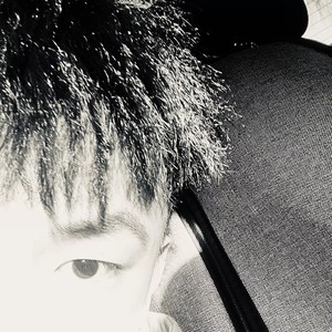 嵘帛希资料,嵘帛希最新歌曲,嵘帛希MV视频,嵘帛希音乐专辑,嵘帛希好听的歌