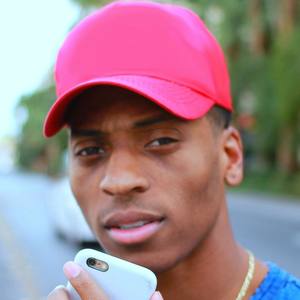 Broderick Jones资料,Broderick Jones最新歌曲,Broderick JonesMV视频,Broderick Jones音乐专辑,Broderick Jones好听的歌