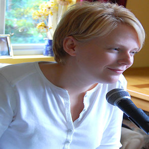 Ellie Williams资料,Ellie Williams最新歌曲,Ellie WilliamsMV视频,Ellie Williams音乐专辑,Ellie Williams好听的歌