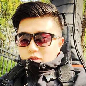 笑笑Harry资料,笑笑Harry最新歌曲,笑笑HarryMV视频,笑笑Harry音乐专辑,笑笑Harry好听的歌