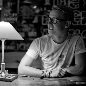 John Dörder资料,John Dörder最新歌曲,John DörderMV视频,John Dörder音乐专辑,John Dörder好听的歌