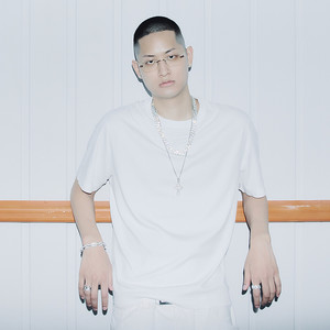 블라세 (BLASÉ)资料,블라세 (BLASÉ)最新歌曲,블라세 (BLASÉ)MV视频,블라세 (BLASÉ)音乐专辑,블라세 (BLASÉ)好听的歌