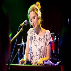 Монеточка资料,Монеточка最新歌曲,МонеточкаMV视频,Монеточка音乐专辑,Монеточка好听的歌