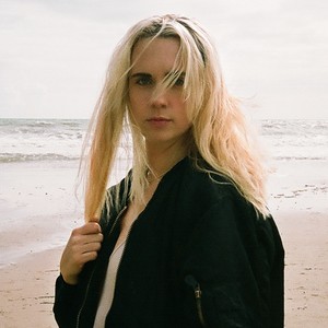 Sophie资料,Sophie最新歌曲,SophieMV视频,Sophie音乐专辑,Sophie好听的歌