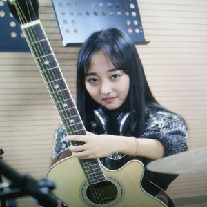 李春非资料,李春非最新歌曲,李春非MV视频,李春非音乐专辑,李春非好听的歌