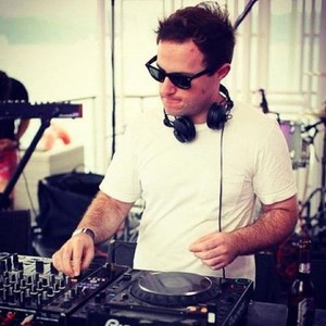 Rocco Raimundo资料,Rocco Raimundo最新歌曲,Rocco RaimundoMV视频,Rocco Raimundo音乐专辑,Rocco Raimundo好听的歌