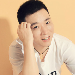 一首有中年危机的三十岁中年男人的油腻歌曲