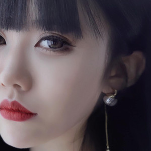 张艾希资料,张艾希最新歌曲,张艾希MV视频,张艾希音乐专辑,张艾希好听的歌