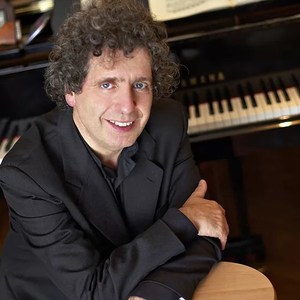 Michael Levinas资料,Michael Levinas最新歌曲,Michael LevinasMV视频,Michael Levinas音乐专辑,Michael Levinas好听的歌