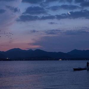 阿七本七资料,阿七本七最新歌曲,阿七本七MV视频,阿七本七音乐专辑,阿七本七好听的歌