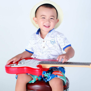 李梓霆资料,李梓霆最新歌曲,李梓霆MV视频,李梓霆音乐专辑,李梓霆好听的歌