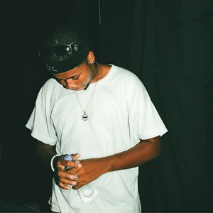 FRESH资料,FRESH最新歌曲,FRESHMV视频,FRESH音乐专辑,FRESH好听的歌