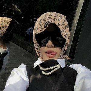 刘松松资料,刘松松最新歌曲,刘松松MV视频,刘松松音乐专辑,刘松松好听的歌