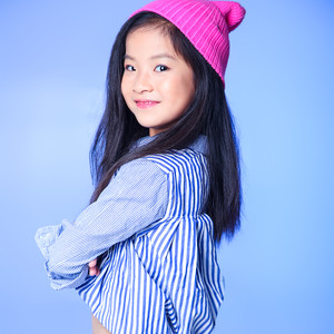 张珈毓资料,张珈毓最新歌曲,张珈毓MV视频,张珈毓音乐专辑,张珈毓好听的歌