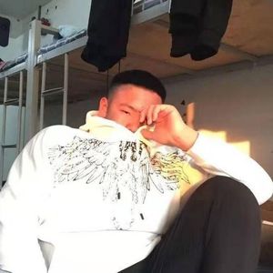 包胖子资料,包胖子最新歌曲,包胖子MV视频,包胖子音乐专辑,包胖子好听的歌