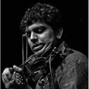 Karthick Iyer资料,Karthick Iyer最新歌曲,Karthick IyerMV视频,Karthick Iyer音乐专辑,Karthick Iyer好听的歌