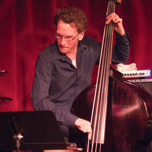 Larry Grenadier资料,Larry Grenadier最新歌曲,Larry GrenadierMV视频,Larry Grenadier音乐专辑,Larry Grenadier好听的歌