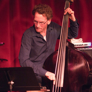 Larry Grenadier资料,Larry Grenadier最新歌曲,Larry GrenadierMV视频,Larry Grenadier音乐专辑,Larry Grenadier好听的歌