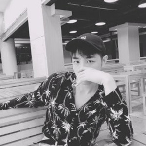 罗煜斌资料,罗煜斌最新歌曲,罗煜斌MV视频,罗煜斌音乐专辑,罗煜斌好听的歌