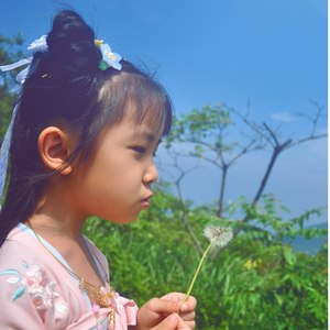 紫嫣_小石头和孩子们资料,紫嫣_小石头和孩子们最新歌曲,紫嫣_小石头和孩子们MV视频,紫嫣_小石头和孩子们音乐专辑,紫嫣_小石头和孩子们好听的歌