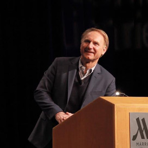 Dan Brown