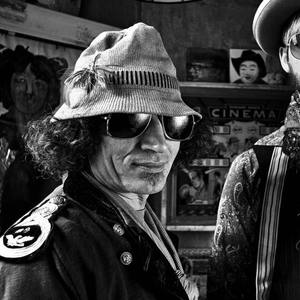 Zigan Aldi资料,Zigan Aldi最新歌曲,Zigan AldiMV视频,Zigan Aldi音乐专辑,Zigan Aldi好听的歌