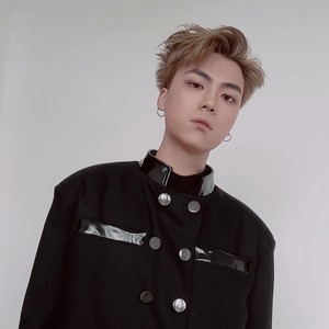 L-y刘艺洋资料,L-y刘艺洋最新歌曲,L-y刘艺洋MV视频,L-y刘艺洋音乐专辑,L-y刘艺洋好听的歌