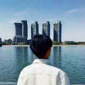 Topheroth资料,Topheroth最新歌曲,TopherothMV视频,Topheroth音乐专辑,Topheroth好听的歌