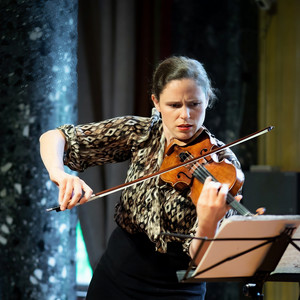 Nurit Stark资料,Nurit Stark最新歌曲,Nurit StarkMV视频,Nurit Stark音乐专辑,Nurit Stark好听的歌