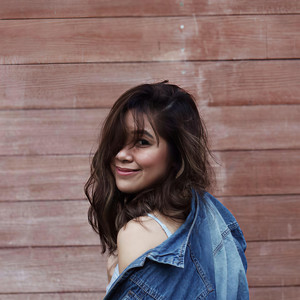 Moira Dela Torre资料,Moira Dela Torre最新歌曲,Moira Dela TorreMV视频,Moira Dela Torre音乐专辑,Moira Dela Torre好听的歌