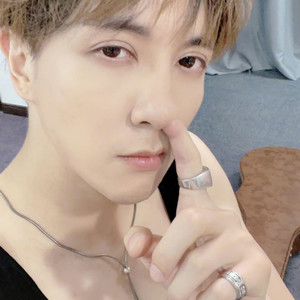 凌世帆资料,凌世帆最新歌曲,凌世帆MV视频,凌世帆音乐专辑,凌世帆好听的歌