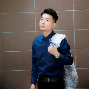 沈波章资料,沈波章最新歌曲,沈波章MV视频,沈波章音乐专辑,沈波章好听的歌