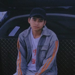 曲比乌力资料,曲比乌力最新歌曲,曲比乌力MV视频,曲比乌力音乐专辑,曲比乌力好听的歌