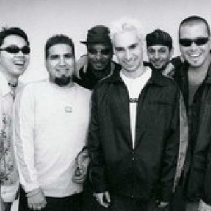 World Tribe资料,World Tribe最新歌曲,World TribeMV视频,World Tribe音乐专辑,World Tribe好听的歌