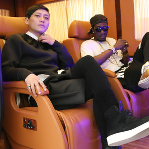 张非和李逵哪个更黑 (伴奏)