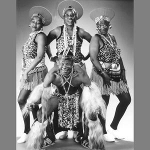 Mahotella Queens资料,Mahotella Queens最新歌曲,Mahotella QueensMV视频,Mahotella Queens音乐专辑,Mahotella Queens好听的歌
