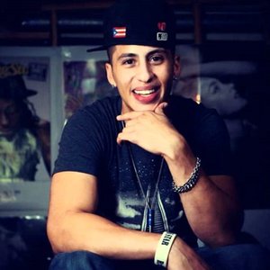 Carlito Olivero