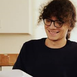 Batu Sener资料,Batu Sener最新歌曲,Batu SenerMV视频,Batu Sener音乐专辑,Batu Sener好听的歌