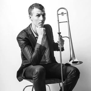 Nick Finzer资料,Nick Finzer最新歌曲,Nick FinzerMV视频,Nick Finzer音乐专辑,Nick Finzer好听的歌