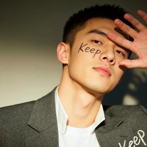 高英雄资料,高英雄最新歌曲,高英雄MV视频,高英雄音乐专辑,高英雄好听的歌