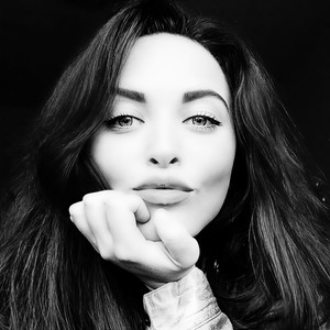 Elin Bergman资料,Elin Bergman最新歌曲,Elin BergmanMV视频,Elin Bergman音乐专辑,Elin Bergman好听的歌