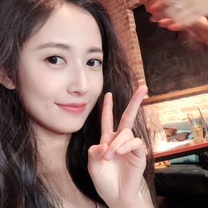 小喜爱资料,小喜爱最新歌曲,小喜爱MV视频,小喜爱音乐专辑,小喜爱好听的歌