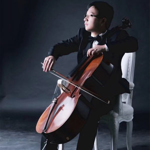 张鹭资料,张鹭最新歌曲,张鹭MV视频,张鹭音乐专辑,张鹭好听的歌