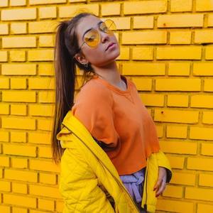 Julia Thompson资料,Julia Thompson最新歌曲,Julia ThompsonMV视频,Julia Thompson音乐专辑,Julia Thompson好听的歌