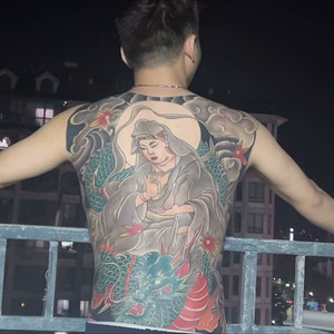 超凶资料,超凶最新歌曲,超凶MV视频,超凶音乐专辑,超凶好听的歌