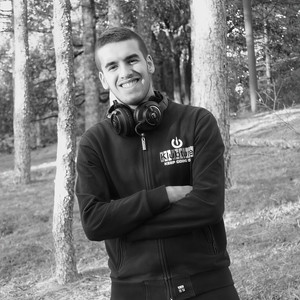 Emanuele Congeddu资料,Emanuele Congeddu最新歌曲,Emanuele CongedduMV视频,Emanuele Congeddu音乐专辑,Emanuele Congeddu好听的歌