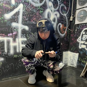 SUHX资料,SUHX最新歌曲,SUHXMV视频,SUHX音乐专辑,SUHX好听的歌