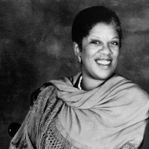 Jeanne Lee资料,Jeanne Lee最新歌曲,Jeanne LeeMV视频,Jeanne Lee音乐专辑,Jeanne Lee好听的歌