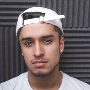 Adrian Stresow资料,Adrian Stresow最新歌曲,Adrian StresowMV视频,Adrian Stresow音乐专辑,Adrian Stresow好听的歌